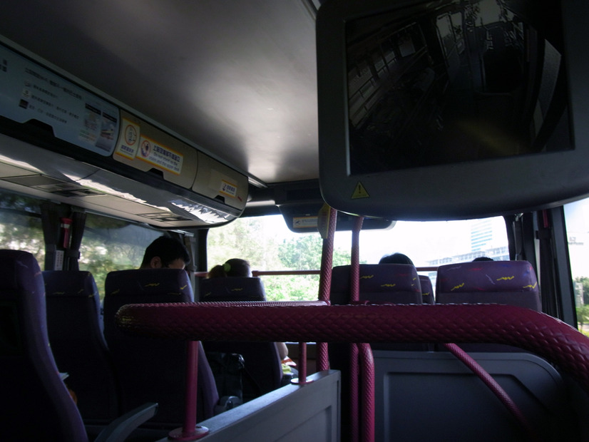 空港バスをはじめバス車内はWi-Fi接続無料