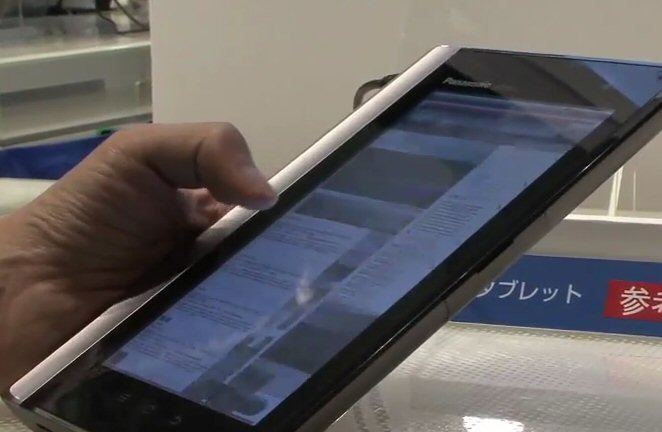 OSはAndroidを採用（c）diginfonews