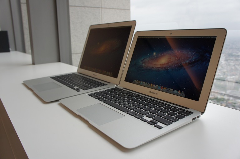 Intel Core i5やCore i7、Thunderbolt I/Oインターフェイステクノロジー、バックライトキーボードを搭載した、MacBook airも、同日に発売された