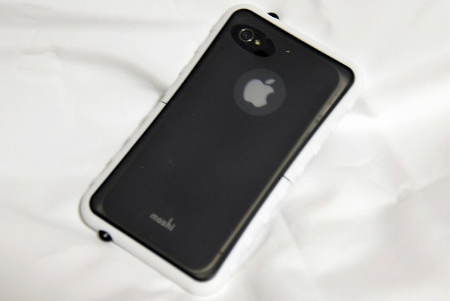 「Krusell SEaLABox for iPhone」