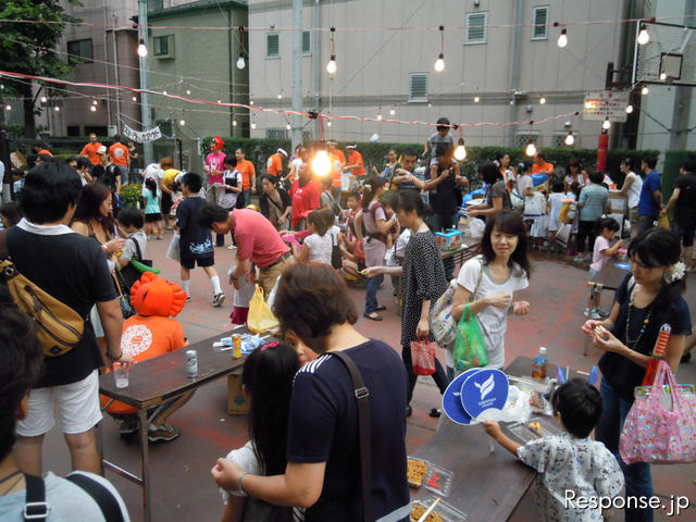 東京・港区の芝商店街で開催された「芝まつり」