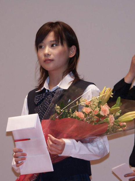 C's Next女優賞は、若干17歳の重盛さと美が受賞