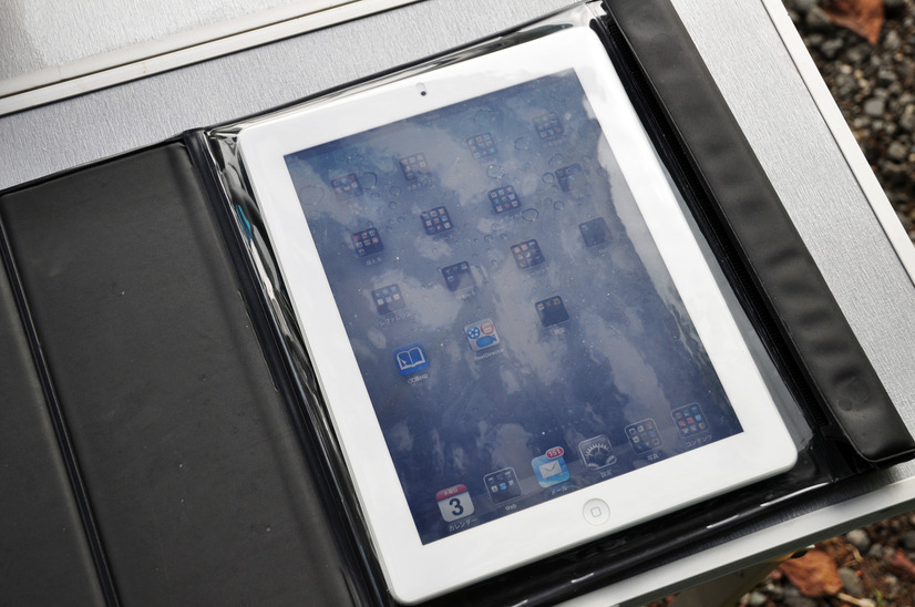 「DRiPRO iPad用防水ケース v2」