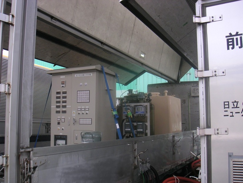 補機（制御）ユニット。現場制御盤。