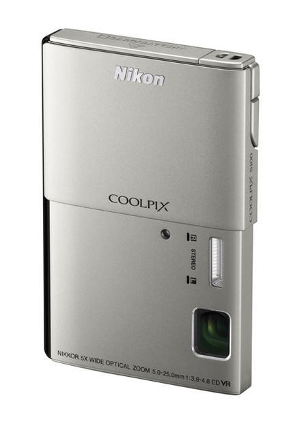 「COOLPIX S100」プラチナシルバー