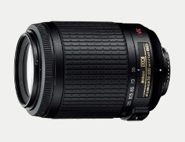 セットの望遠ズームレンズ「AF-S DX VR Zoom-Nikkor 55-200mm f/4-5.6G IF-ED」