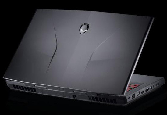 17.3型「ALIENWARE M17x」天板