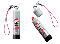 　コクヨS＆Tは、コクヨの文房具をミニチュア化したストラップ「ミニチュア文具」を7月25日から販売する。