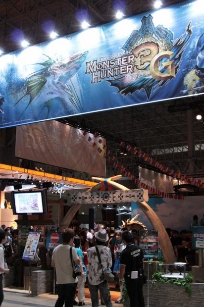 【TGS 2011】カプコンブースでは『モンスターハンター3(トライ)G』が大盛況、拡張パットも  