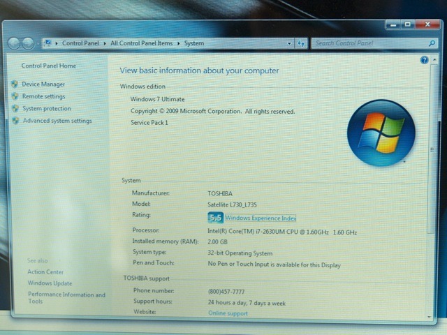 Quantaの試作機のプロパティにはCore i7-2630UMとの表示。メーカー名の欄には「TOSHIBA」の文字も