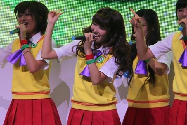 【TGS 2011】ぷよぷよアイドリング！！！が熱唱、その様子をフォトレポート  