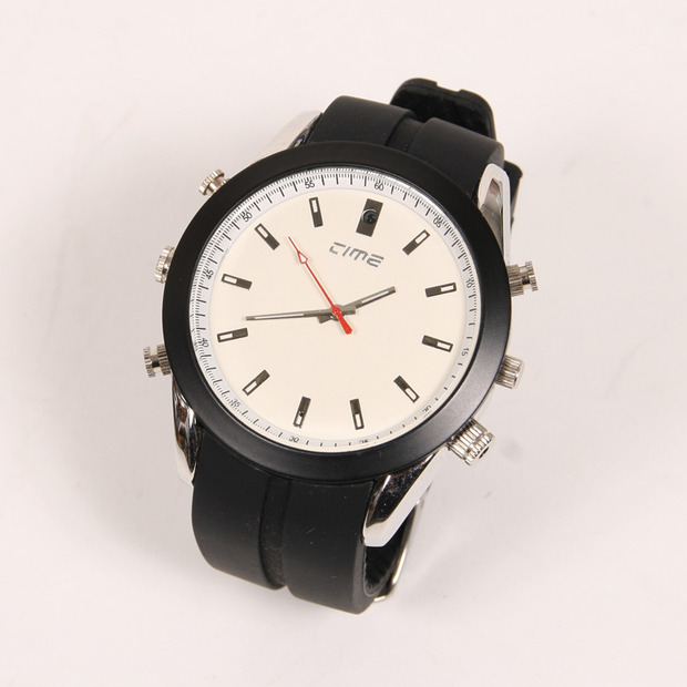 「Slim 720P DVR Watch」