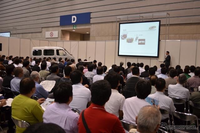 【EVEX &amp; CSF 11】1時間で換装…ボルトオンEVキットが登場