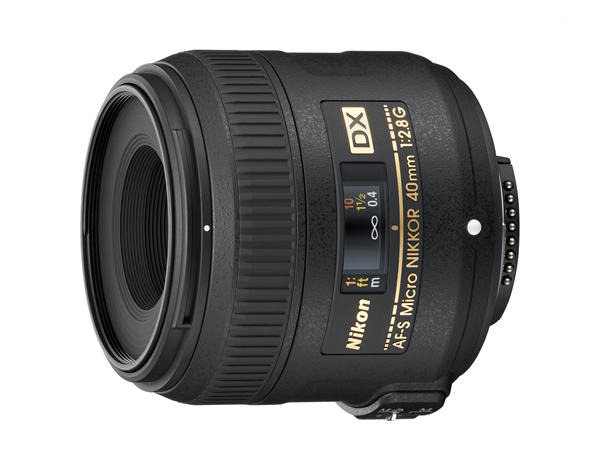 8月に販売開始となった「NIKKORレンズ」の「AF-S DX Micro NIKKOR 40mm f/2.8G」