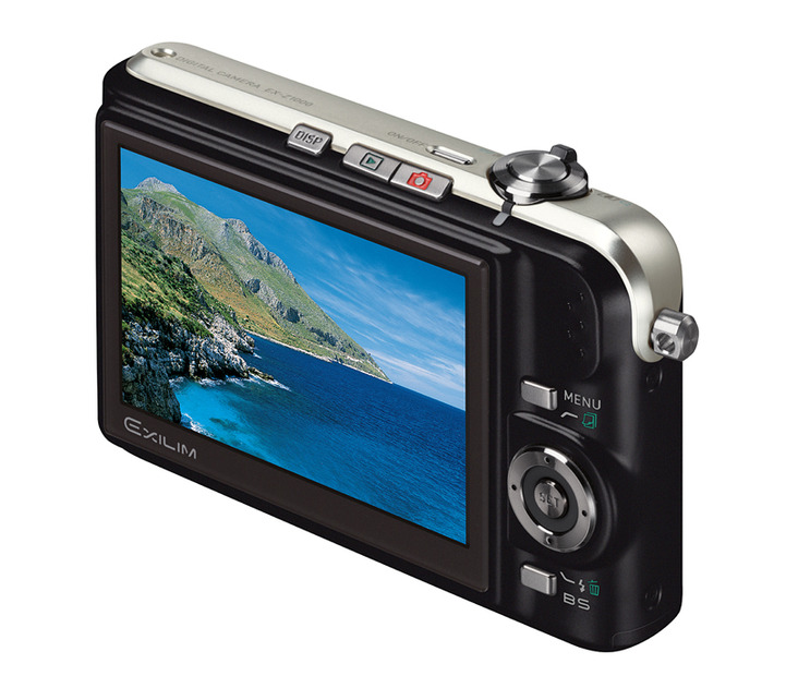 　カシオ計算機は、有効1,010万画素の薄型コンパクトデジタルカメラ「EXILIM ZOOM EX-Z1000」のカラーバリエーションとして、ブラックモデル「EX-Z1000BK」を追加する。発売日は8月25日。