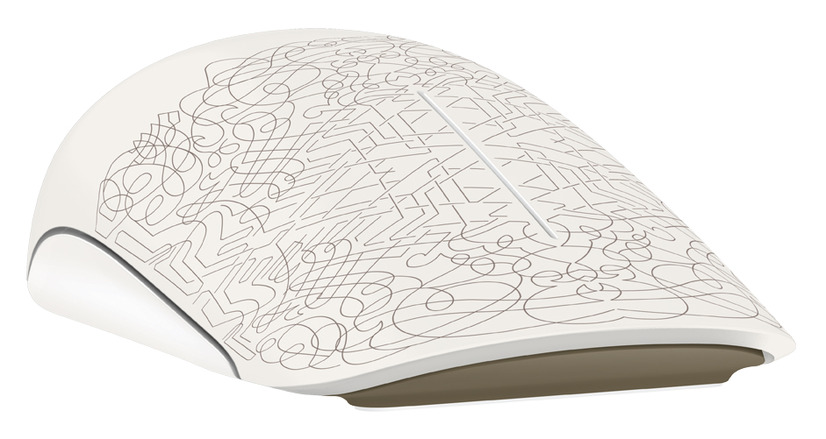 特典のワイヤレスマウス「Microsoft TOUCH MOUSE Limited Edition」