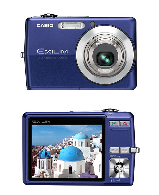 EXILIM ZOOM EX-Z700のブルーモデル