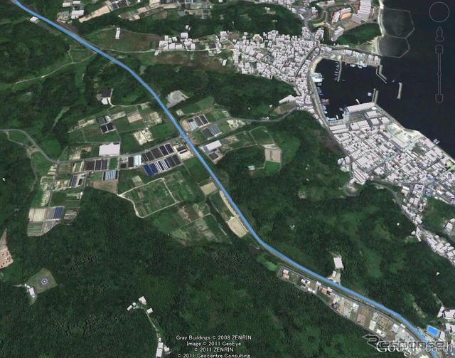 走行軌跡をGoogleアースに表示。ドライブ好きにとってこの機能はほんとうに楽しい。