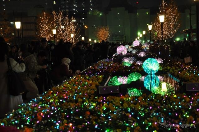 光都市東京・LIGHTOPIA2011のようす