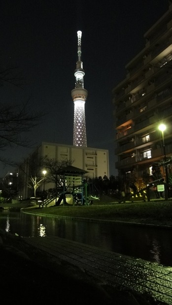 東京スカイツリー、今夜よりXmas・大晦日ライトアップが開始……23日、24日、31日の期間限定