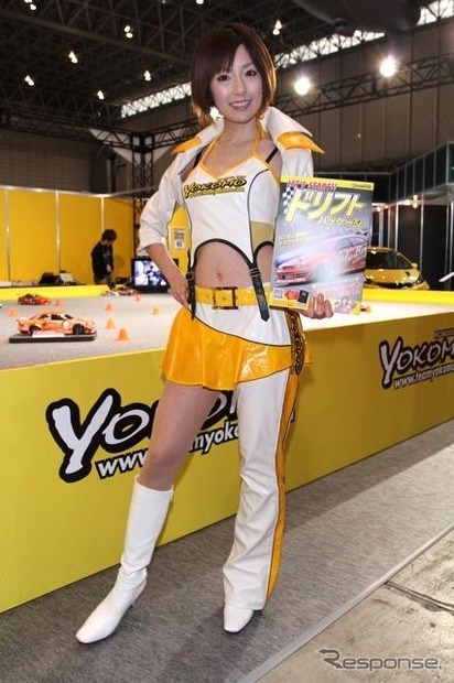 ヨコモ・コンパニオン（東京オートサロン12）