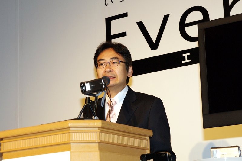 【ビデオニュース】国内初！ Wi-Fi Direct機能搭載のJVCビデオカメラ「エブリオ」はどう使う？ 