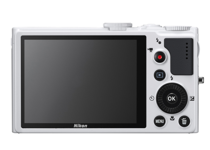 「COOLPIX P310」背面