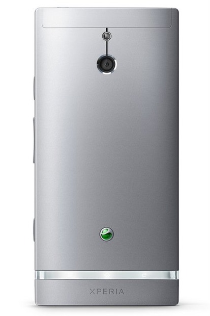 【MWC 2012（Vol.11）】スタイリッシュで高輝度液晶の“P”、カジュアルでイルミが特徴の“U”