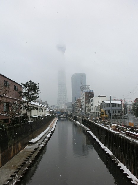 絶景ポイントとして有名な十間橋から