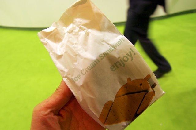 【MWC 2012 Vol.51（動画）】さながらAndroidのテーマパーク？ Googleブースを訪ねる 