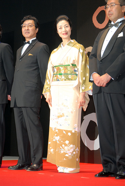 　21日〜29日開催の映画の祭典「第19回東京国際映画祭」。21日に六本木にて行われたオープニングイベントから、二宮和也、イ・ジュンギらの未公開写真を一挙公開する。