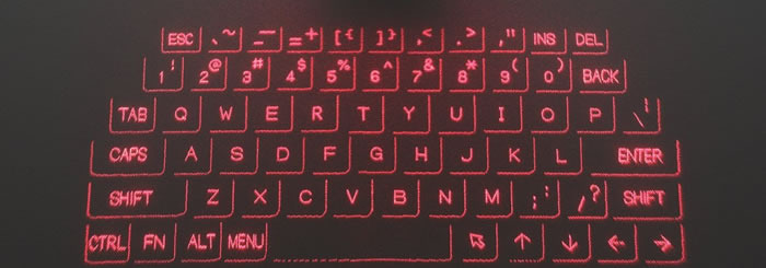 プロジェクターのように映し出されたキーボードの詳細