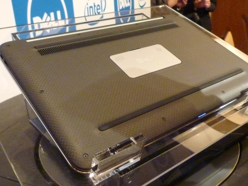 「XPS 13」