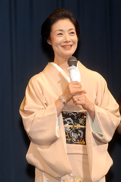 尾上の実母で映画の中でも親子を演じた犬神家の長女・竹子役の富司純子