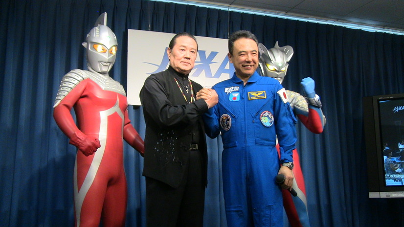 モロボシ・ダン役の森次晃嗣氏と古川宇宙飛行士