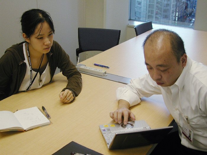 編集長から「公衆VPNについて話してもらいなさい」と、突然言われました。連れて行かれた会議室には公家さんという方が。ひぎゃッ!?何事ですかっ？