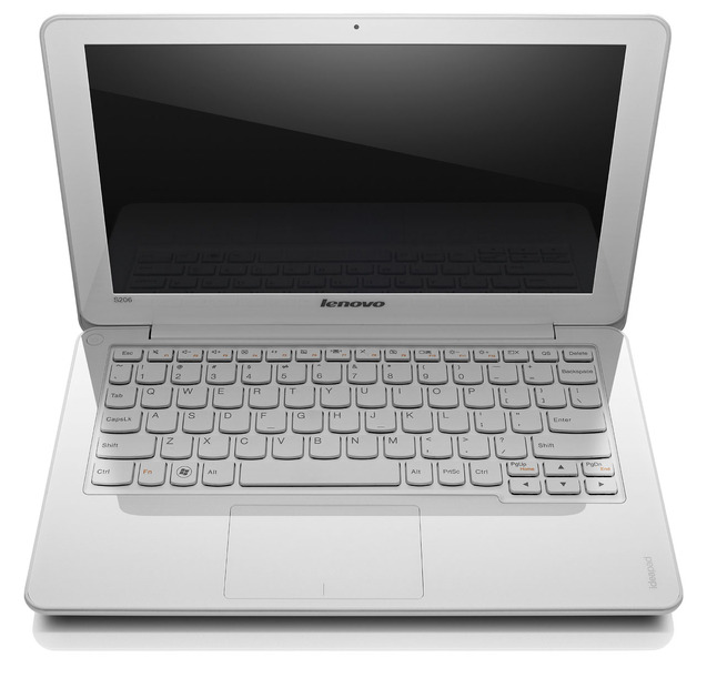 「IdeaPad S206」パールホワイト