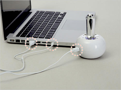 パソコンとUSB接続したイメージ
