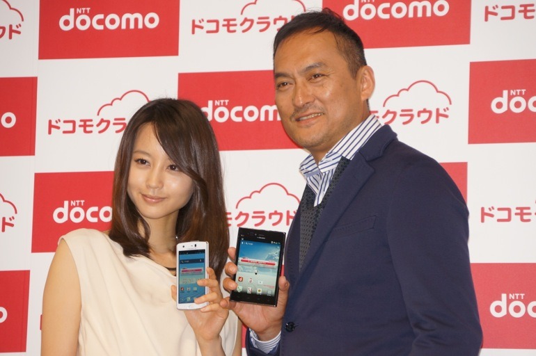 堀北真希さんと渡辺謙さん