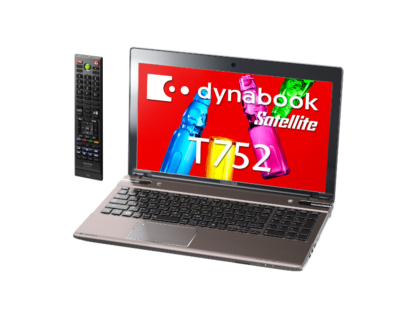 「dynabook Satellite T752/WTTFB」斜め