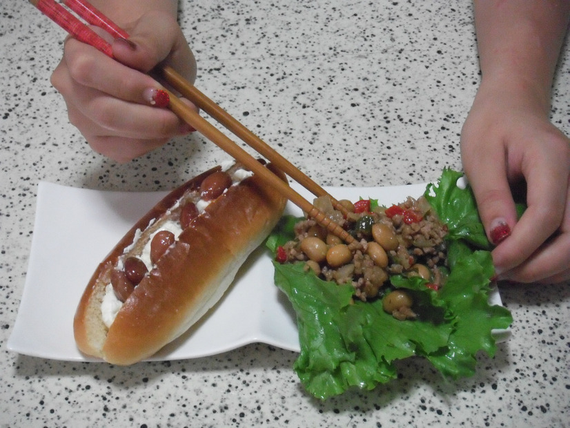 さっそく試食！　料理は作るのも食べるのも大好きです