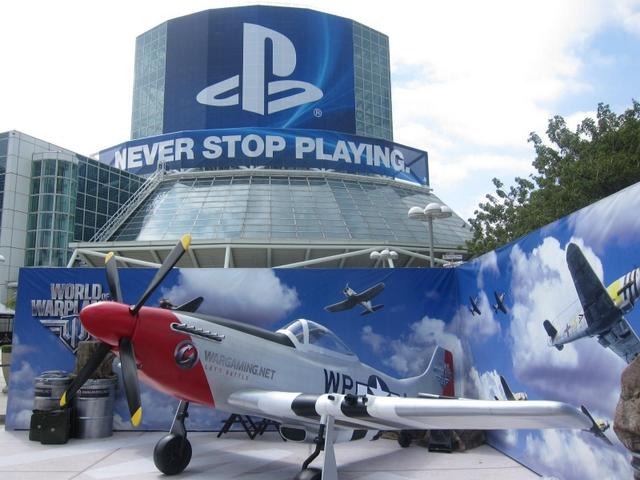 【E3 2012】P-51ムスタングの実機展示をひっさげてWARGAMING.NETが巨大ブースを展開  