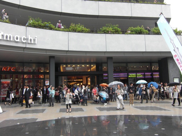 東京スカイツリータウン（5月22日、開業初日）