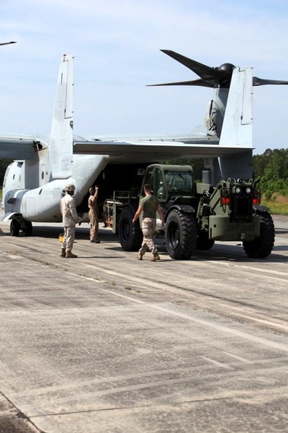 V-22 オスプレイ　（c）US Marine