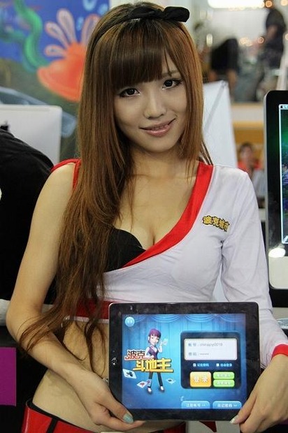 【China Joy 2012】とれたて中国美人をお届け！ゲームショウを彩るコンパニオンたち200枚(1)