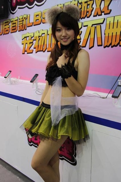 【China Joy 2012】熱気にも負けない！2日目の中国美女コンパニオンを紹介