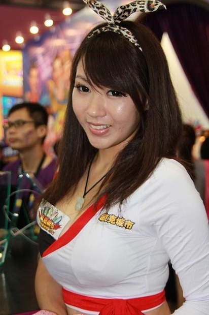 【China Joy 2012】熱気にも負けない！2日目の中国美女コンパニオンを紹介