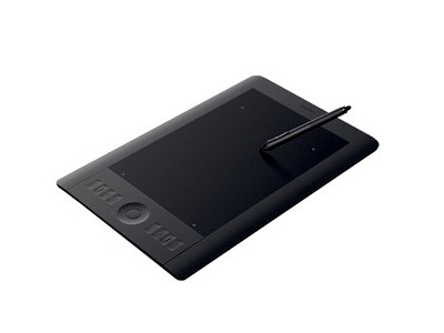 ワコム「Intuos5 medium」