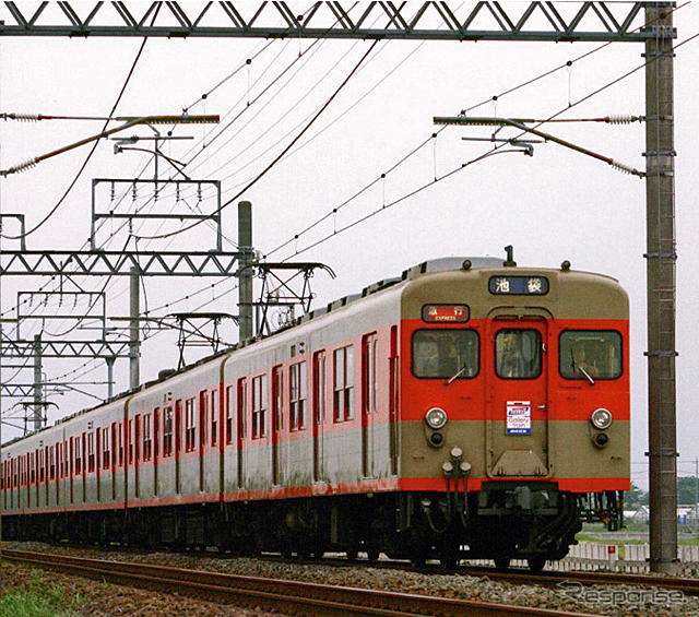 東武、復刻カラー丸目 8000系による野田線・スカイツリーライン直通列車を運転