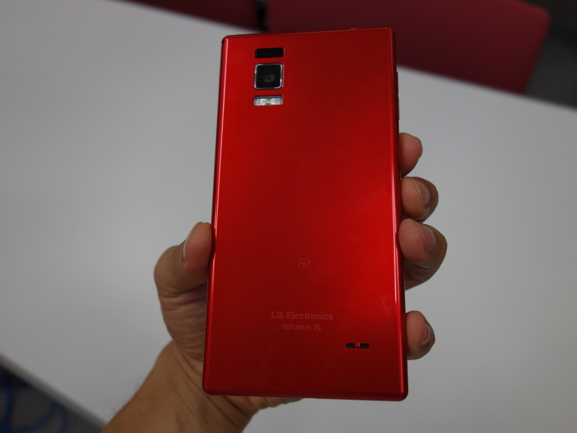 「docomo NEXT series Optimus G L-01E」